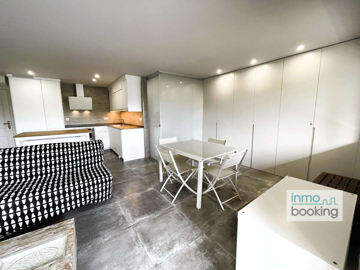 Loft design en bord de mer à Salou, 4 pers, terrasse vue mer - Photo 13