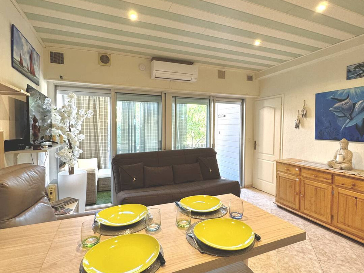 T2 climatisé 300m de la plage, terrasse et parking - Photo 8