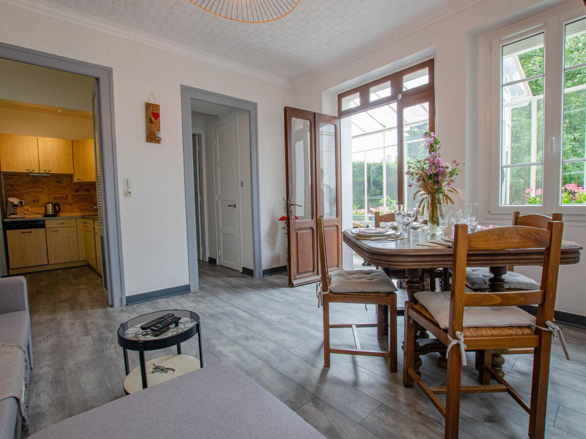 Gîte avec piscine, jeux et vélos à Fouchères - Photo 9