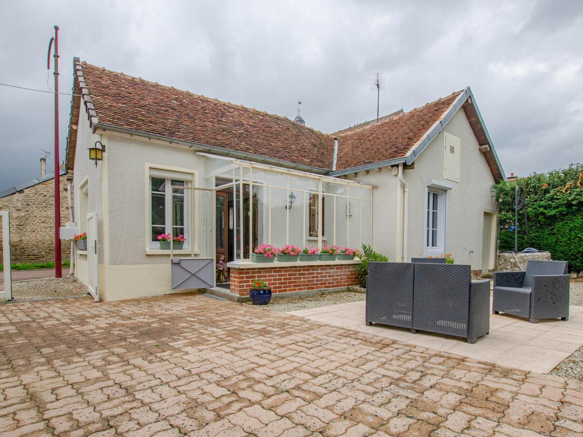 Gîte avec piscine, jeux et vélos à Fouchères - Photo 18