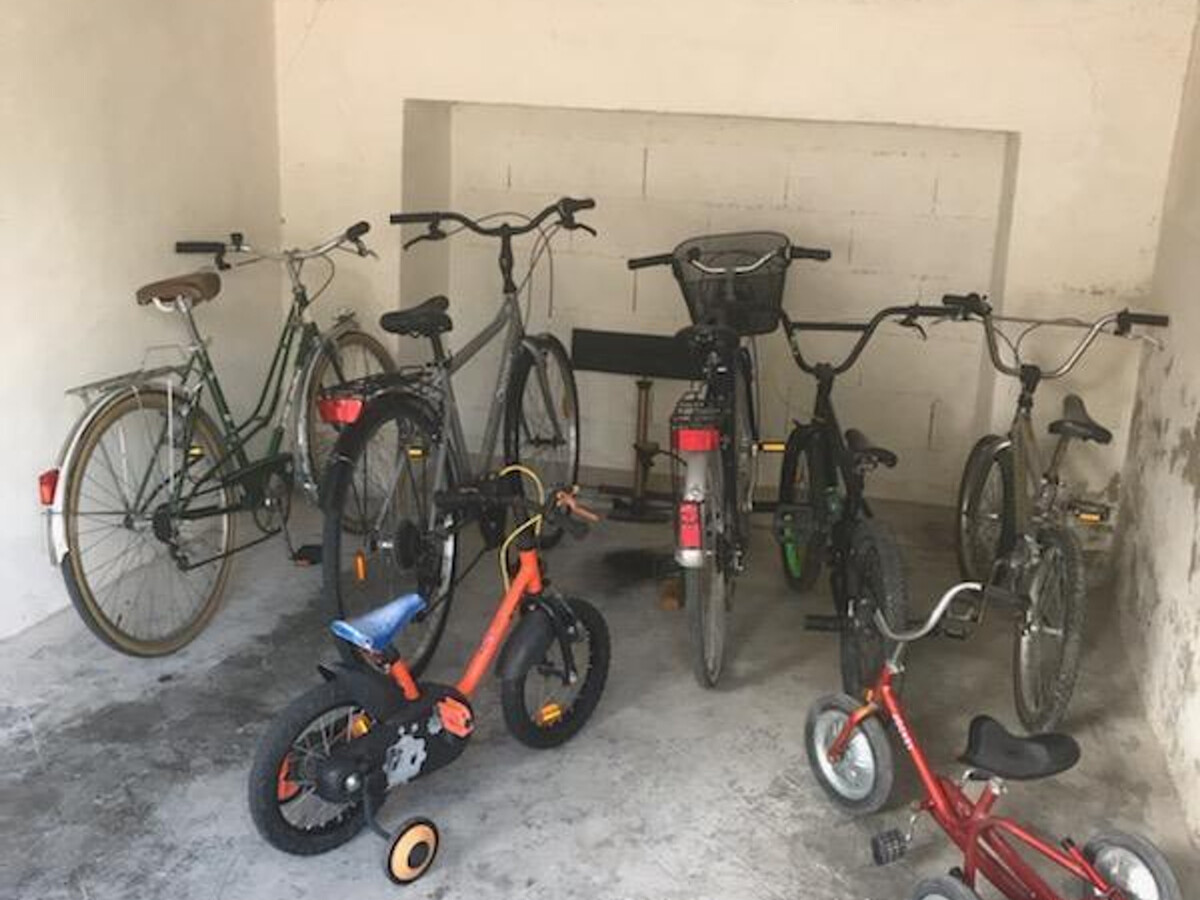 Gîte avec piscine, jeux et vélos à Fouchères - Photo 25