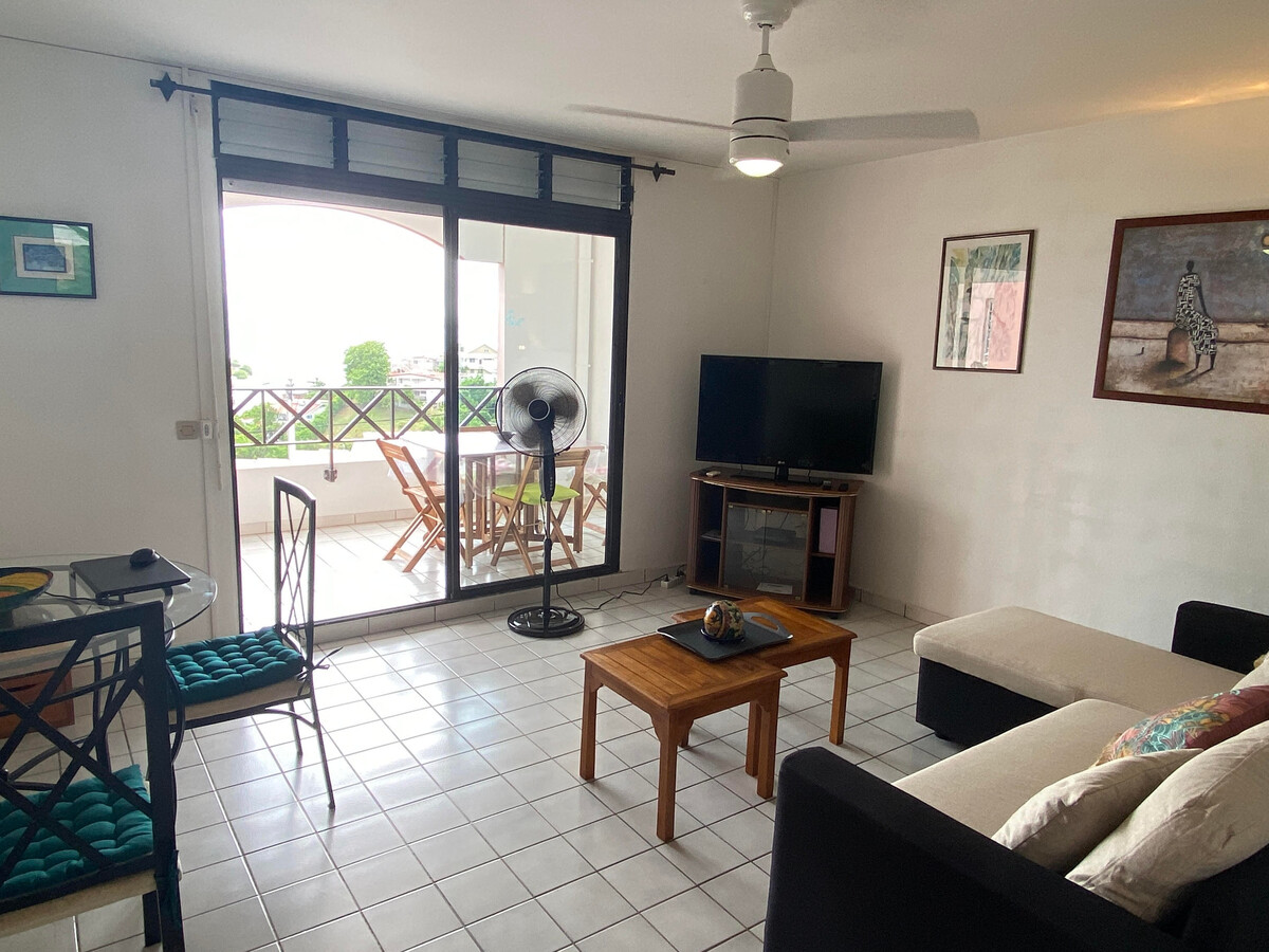 Appartement 2 chambres avec terrasse sur baie à L'Anse Mitan - Photo 2