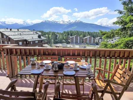 Location appartement à Crans Montana, Les Arolles B12