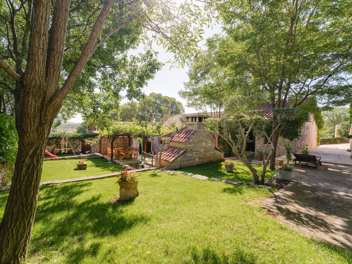 Maison Ana avec piscine privée à Pirovac - Photo 3