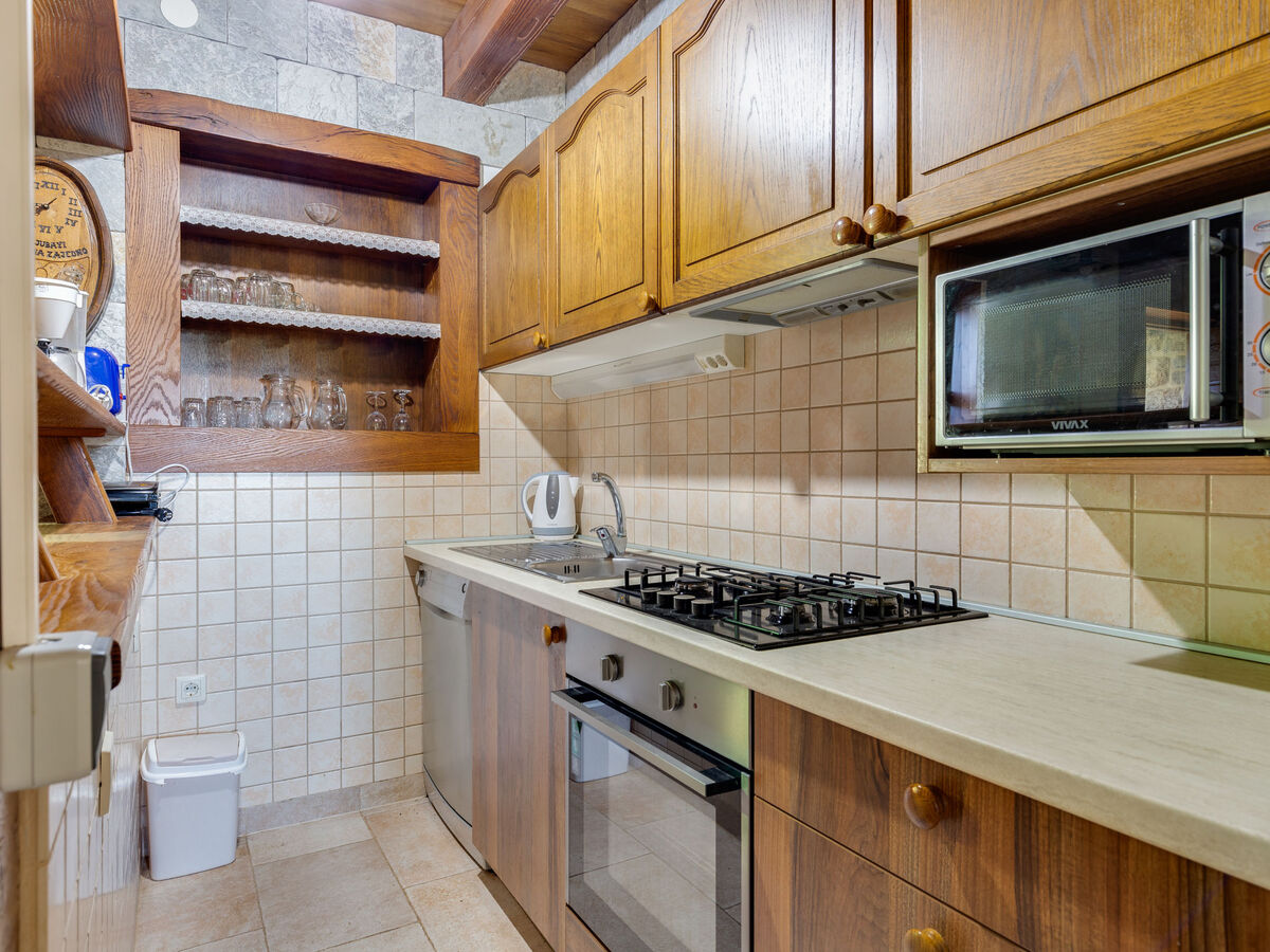 Maison Ana avec piscine privée à Pirovac - Photo 10