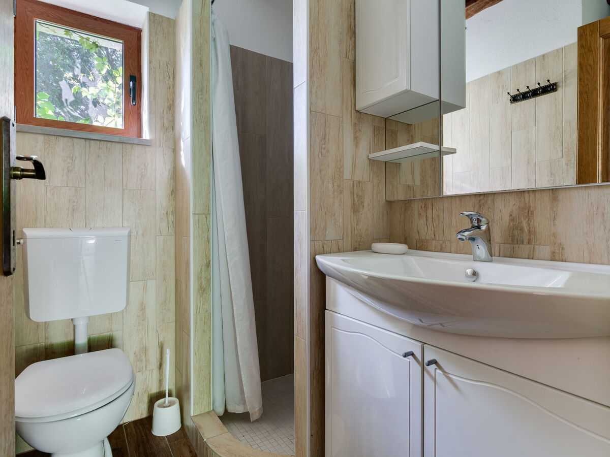 Maison Ana avec piscine privée à Pirovac - Photo 16