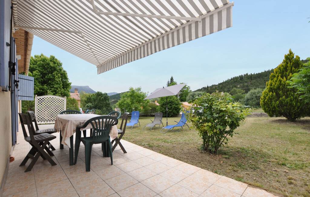Maison 3 chambres avec jardin et vue montagnes - Photo 2