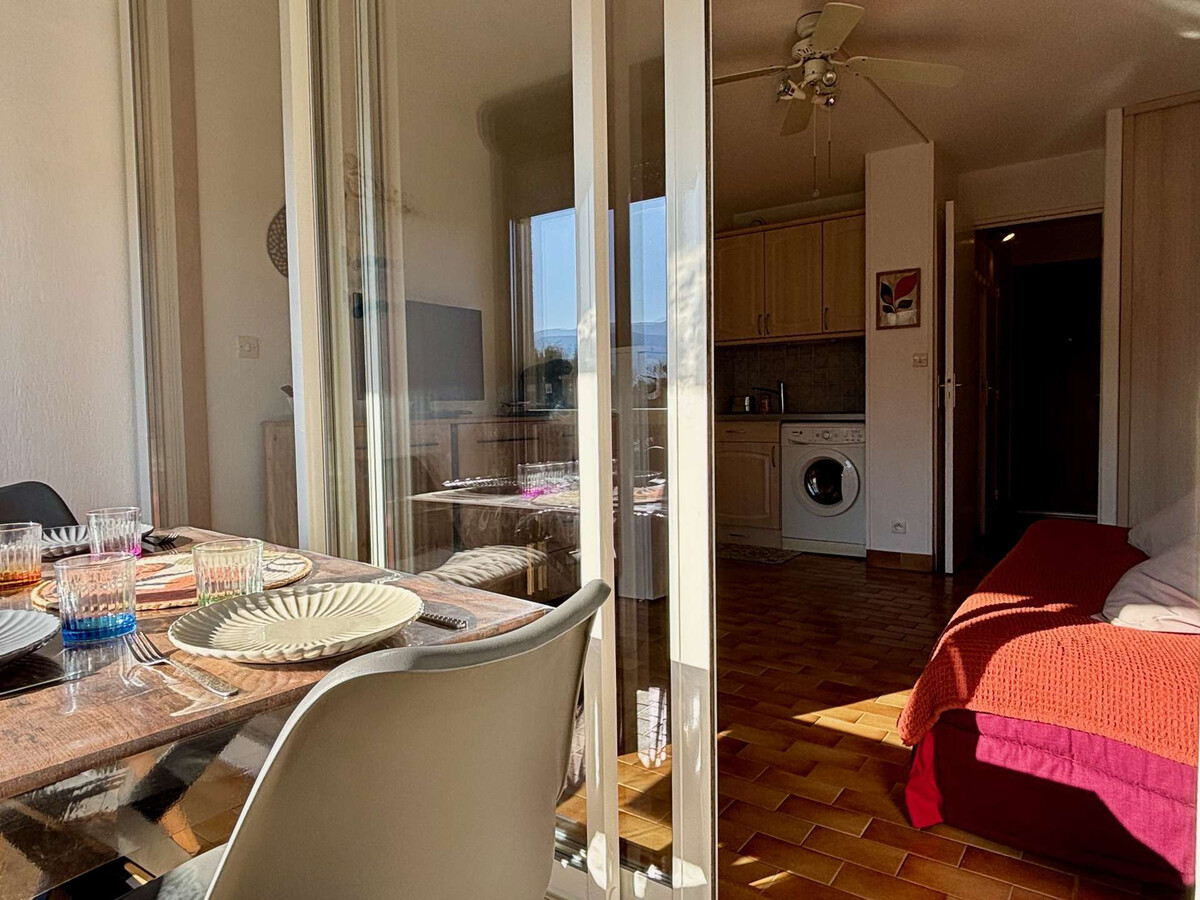 Studio cabine lumineux avec piscine à 400m de la plage - Photo 3