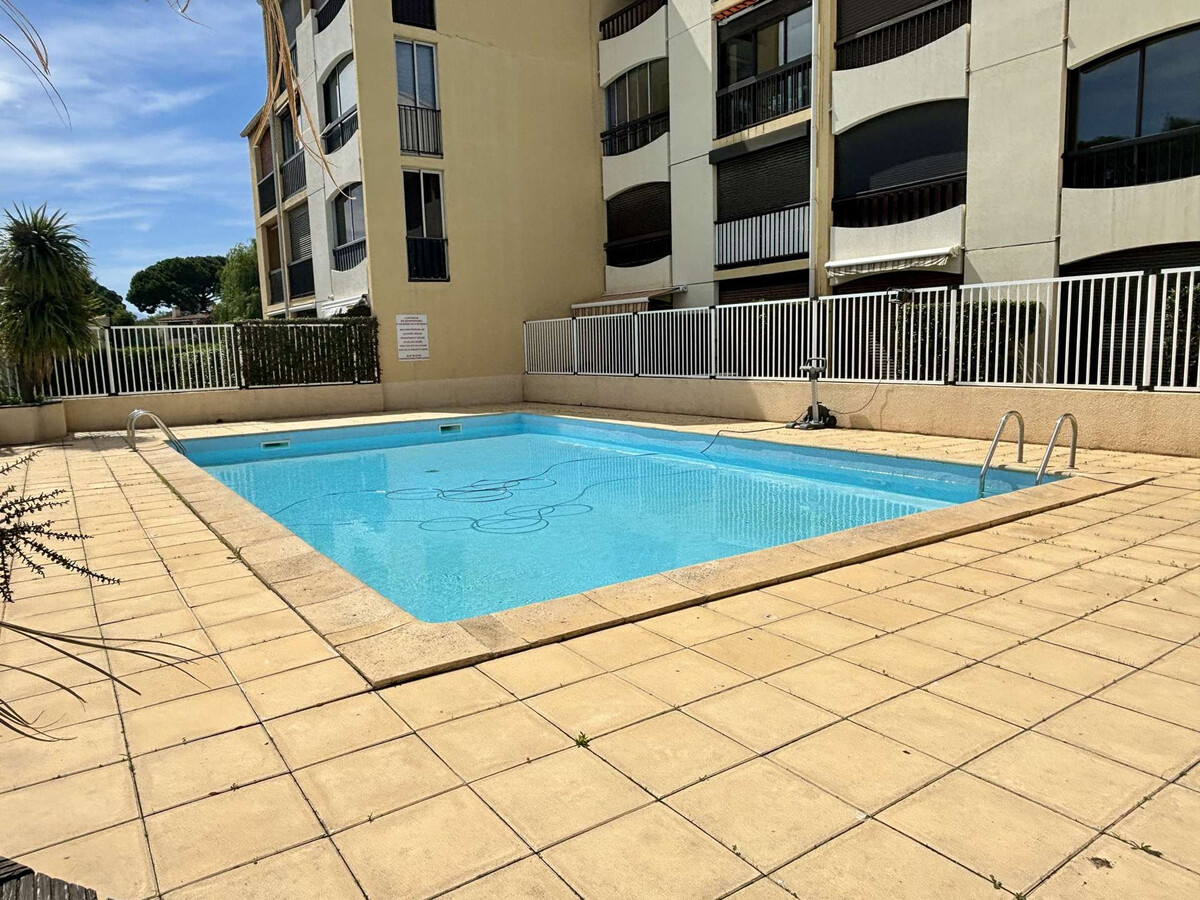 Studio cabine lumineux avec piscine à 400m de la plage - Photo 15