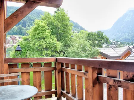 Studio 35 m² centre Morzine, balcon Sud-Est : photo 5