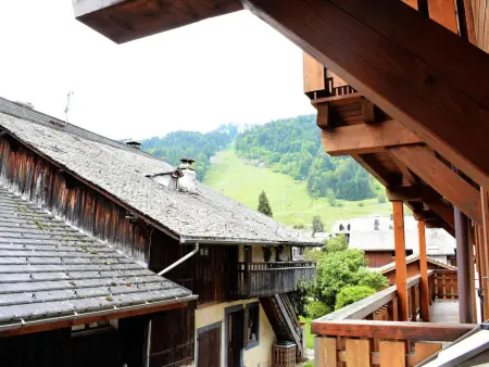 Studio 35 m² centre Morzine, balcon Sud-Est : photo 8