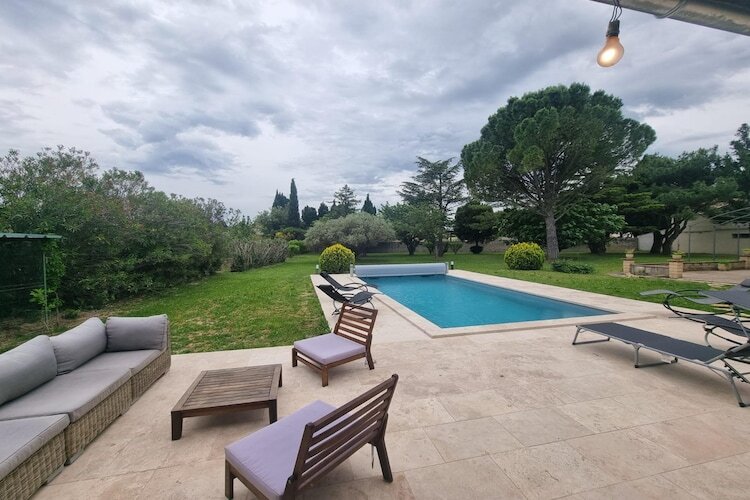 Maison rénovée 6 pers. avec piscine aux Alpilles - Photo 8