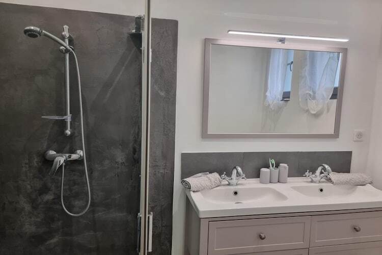 Maison rénovée 6 pers. avec piscine aux Alpilles - Photo 20