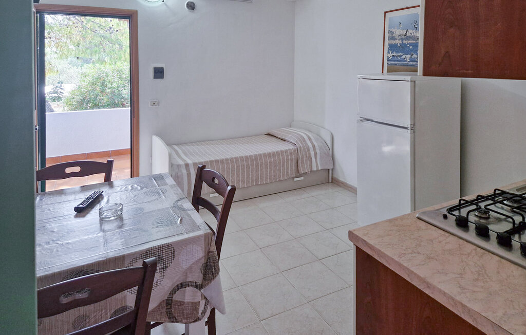 Maison mitoyenne avec piscine commune près de Vieste - Photo 9