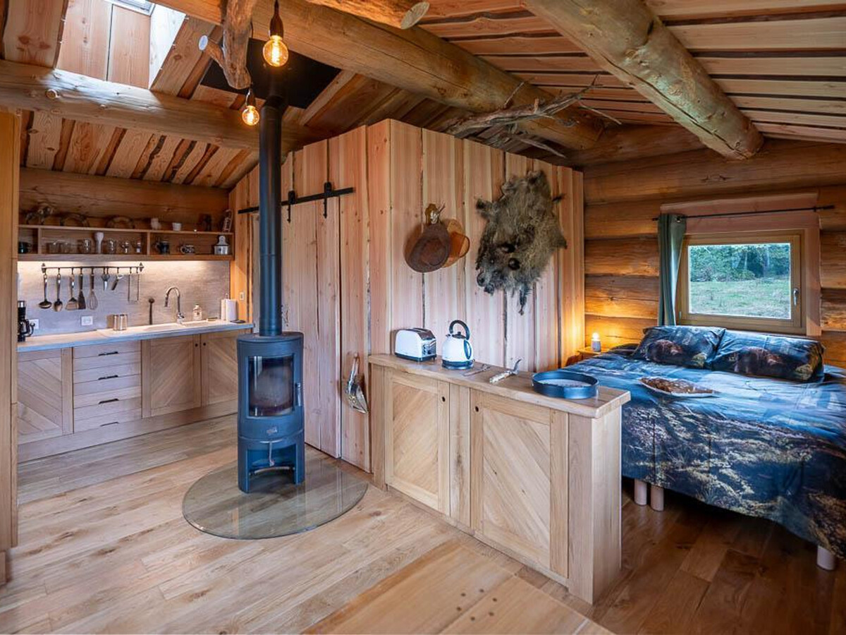 Cabane du Trappeur : séjour insolite en forêt avec sauna - Photo 4