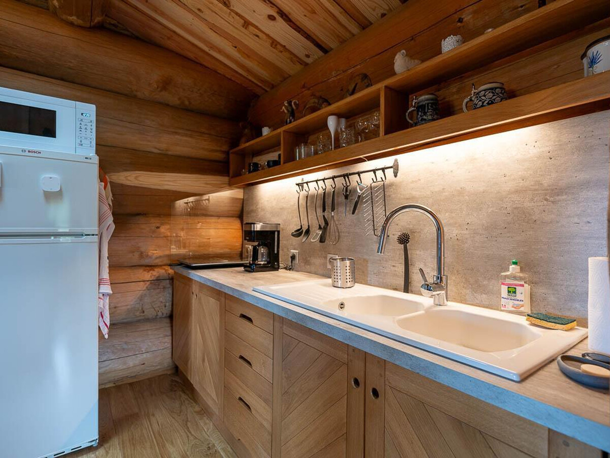 Cabane du Trappeur : séjour insolite en forêt avec sauna - Photo 7