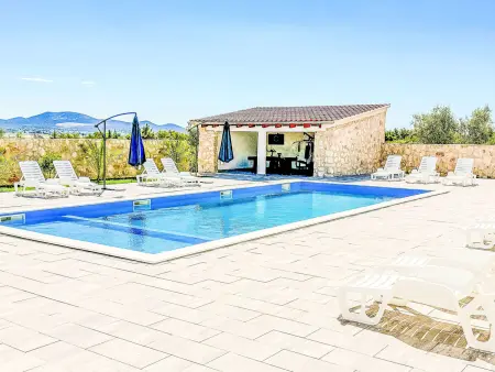 Location appartement à Sv. Filip i Jakov, Zubčić