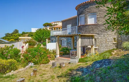 Appartement vue mer à Calvi, terrasse face à la plage : photo 7