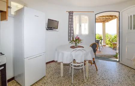 Appartement vue mer à Calvi, terrasse face à la plage : photo 13
