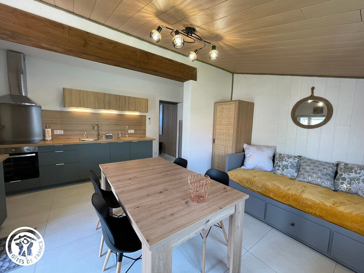 Gîte 2 pers. avec spa en chambre, jardin à 1 km Atlantique - Photo 4