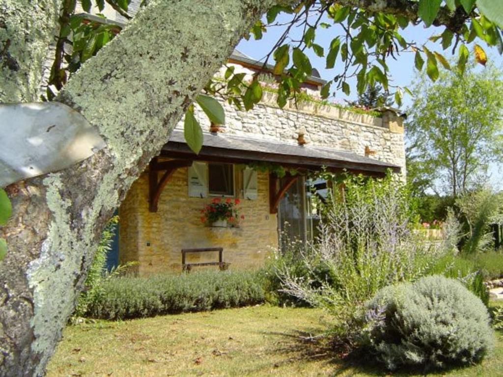 Maison Tournesol à Dégagnac, piscine chauffée et parc de jeux - Photo 3