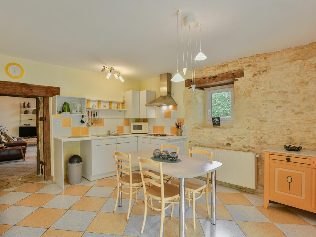 Maison Tournesol à Dégagnac, piscine chauffée et parc de jeux - Photo 6
