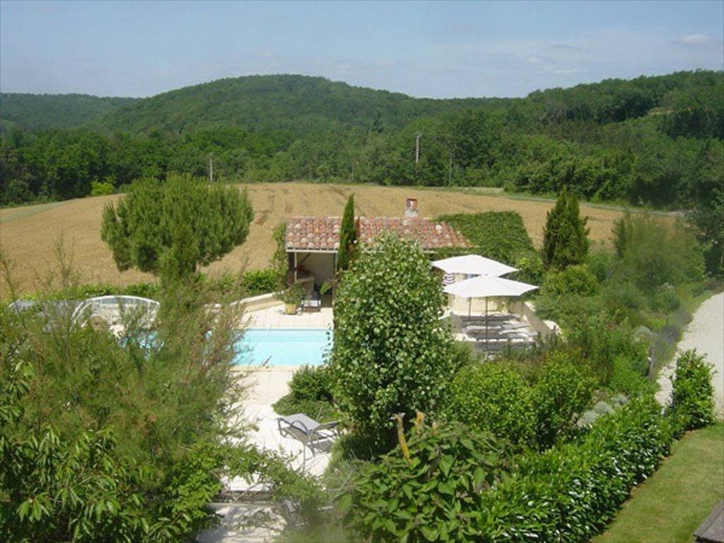 Maison Tournesol à Dégagnac, piscine chauffée et parc de jeux - Photo 40