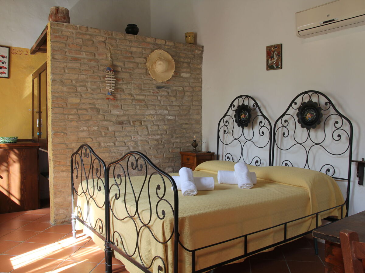 Leda - Studio rustique avec jardin à Gabicce Mare - Photo 9