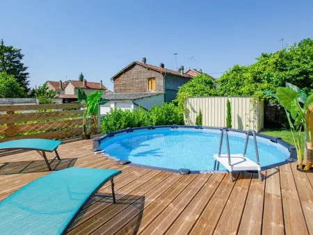Location gite à Brienne le Château, Maison cosy avec piscine privative chauffée, proche lacs et activités nautiques
