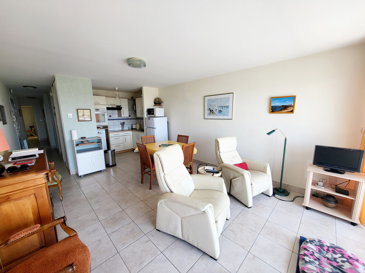 Appartement 2 chambres face à la côte, 200 m de la mer - Photo 5