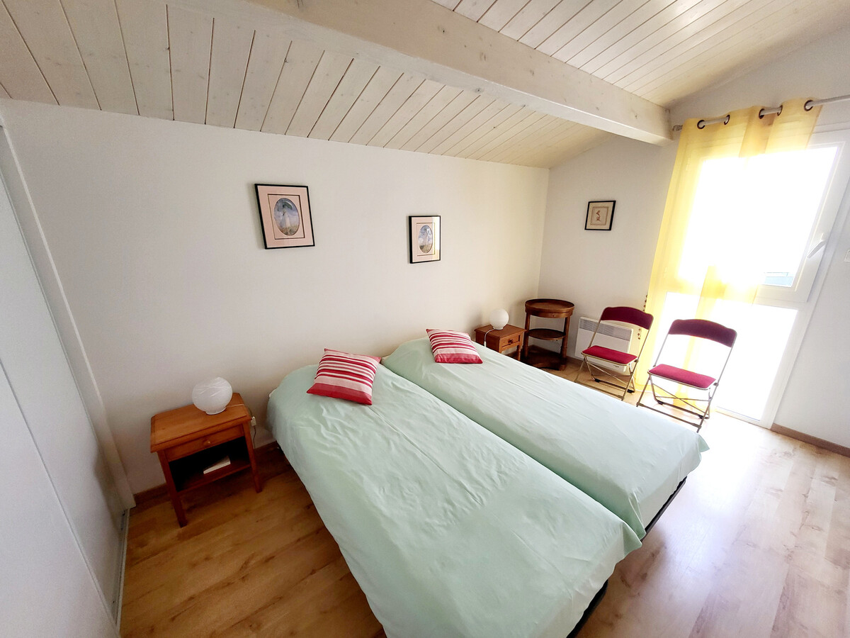 Appartement 2 chambres face à la côte, 200 m de la mer - Photo 9