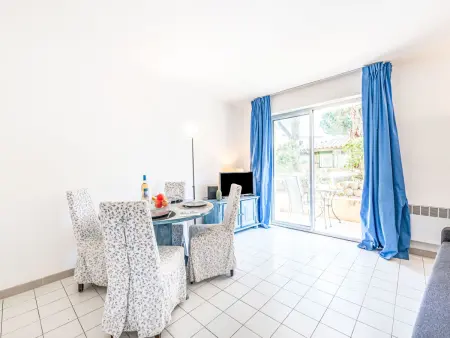 Caesar Domus, appartement 36 m² à Gassin, 200 m de la mer : photo 2