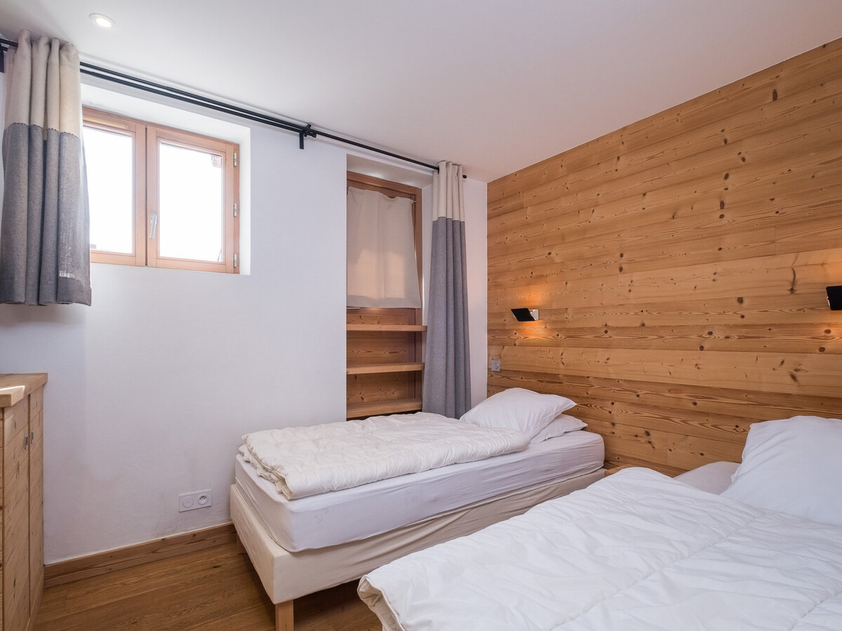 Chalet 4 chambres Méribel Village, 160m des pistes - Photo 13