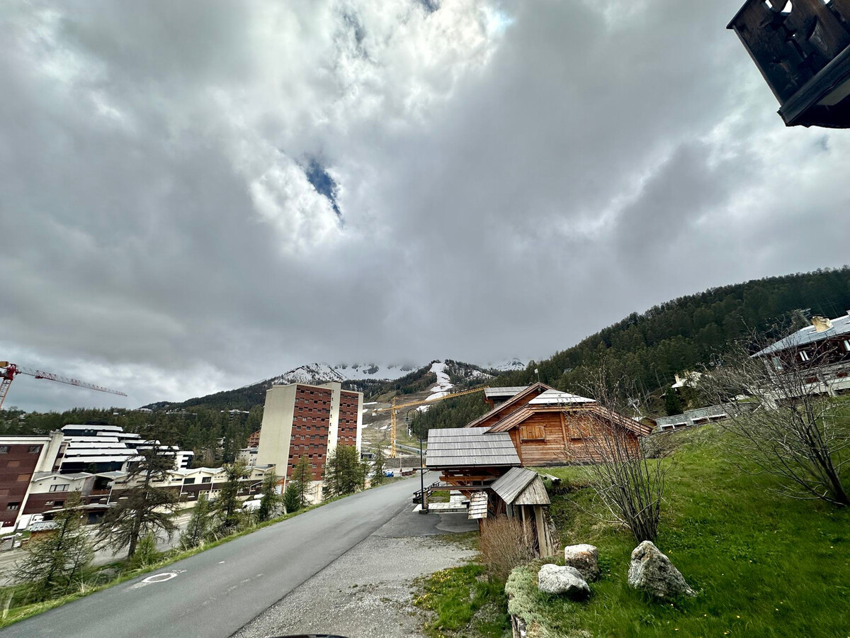 T4 Duplex 80m² à Vars, 3 chambres, proche pistes - Photo 6