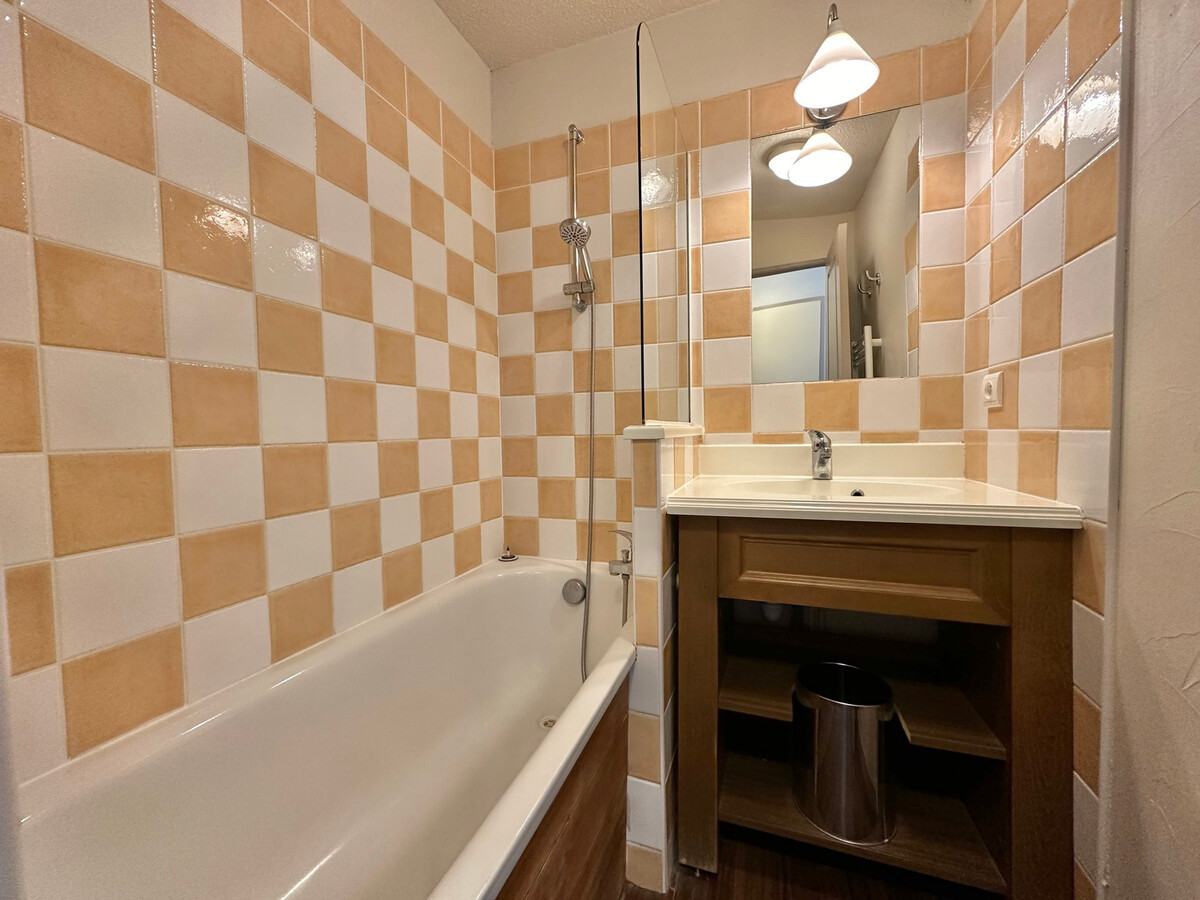 Appartement skis aux pieds à Vars, piscine chauffée - Photo 13