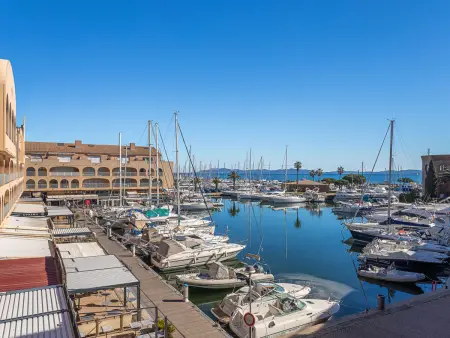 Apt 3 pièces Port de la Gavine, vue mer à 20 m : photo 21