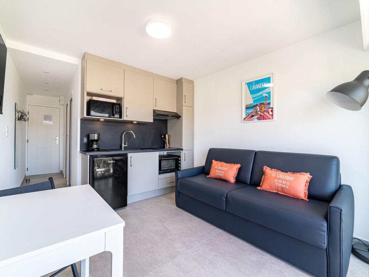 Studio 20 m² au Lavandou, 50 m de la plage - Photo 4