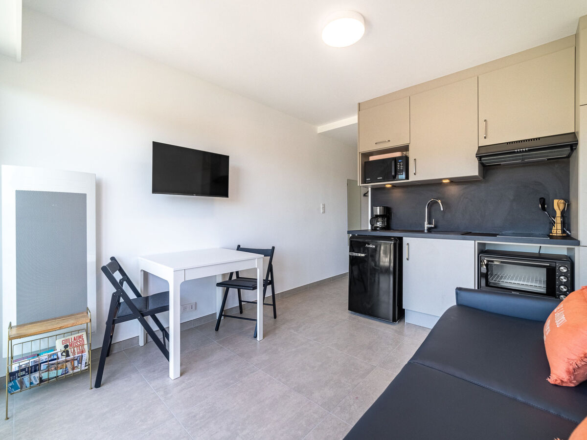 Studio 20 m² au Lavandou, 50 m de la plage - Photo 6