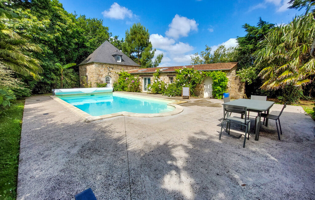 Maison 10 pers. avec piscine chauffée à Ploubezre - Photo 1