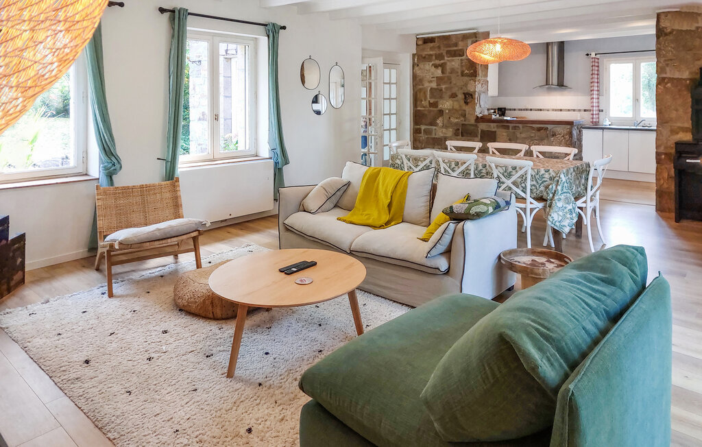 Maison 10 pers. avec piscine chauffée à Ploubezre - Photo 6