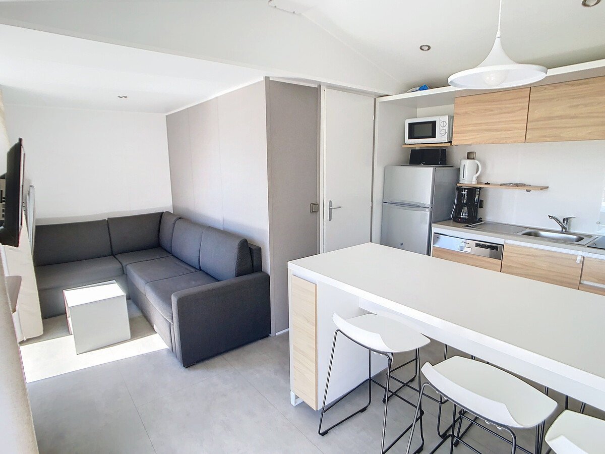 Mobil-home 2 chambres à 200 m de la plage, Jullouville - Photo 4
