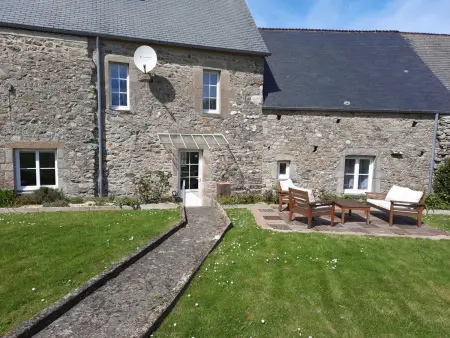 Gîte familial 7 pers. avec jardin clos à Éculleville : photo 5