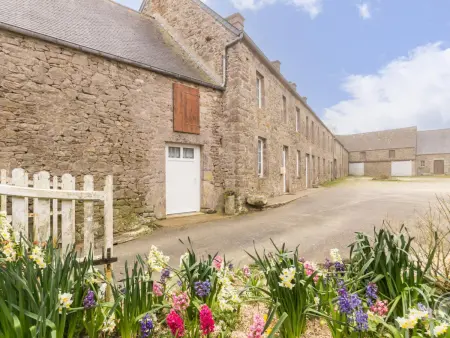 Gîte familial 7 pers. avec jardin clos à Éculleville : photo 16