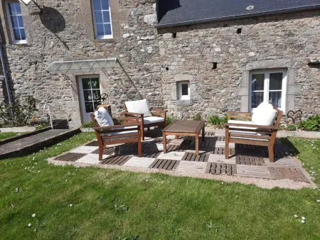 Gîte familial 7 pers. avec jardin clos à Éculleville : photo 17
