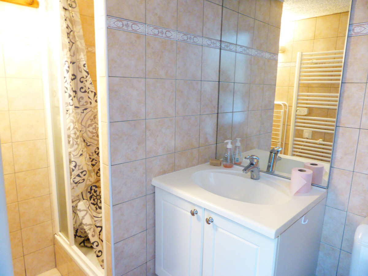 Studio 35 m² avec terrasse, parking et accueil 5 pers. - Photo 8