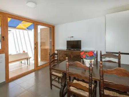 Maison Los Pinos à Playa de Aro – piscine et jardinet : photo 4