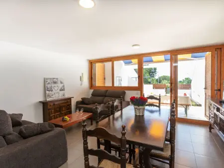 Maison Los Pinos à Playa de Aro – piscine et jardinet : photo 6