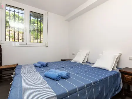 Maison Los Pinos à Playa de Aro – piscine et jardinet : photo 10