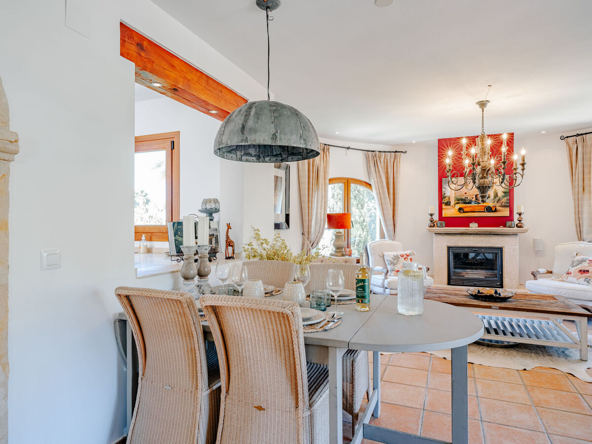 Villa Charme – 300 m², piscine et vue montagne à Javea - Photo 10