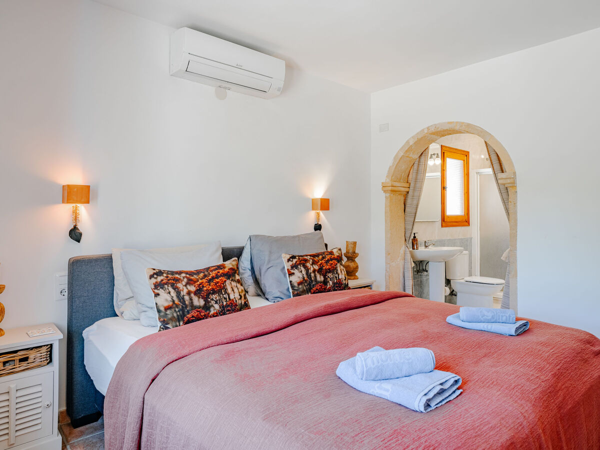 Villa Charme – 300 m², piscine et vue montagne à Javea - Photo 18